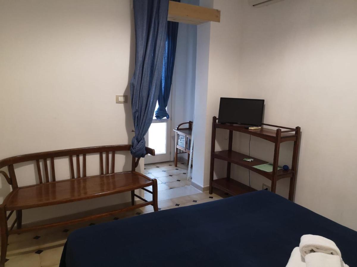 Borgo Marino Plemmirio Hotel Syracuse Exterior photo