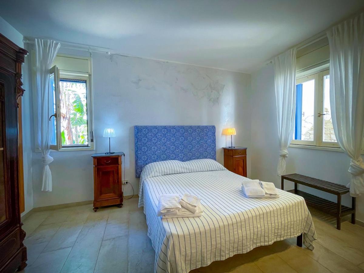 Borgo Marino Plemmirio Hotel Syracuse Exterior photo