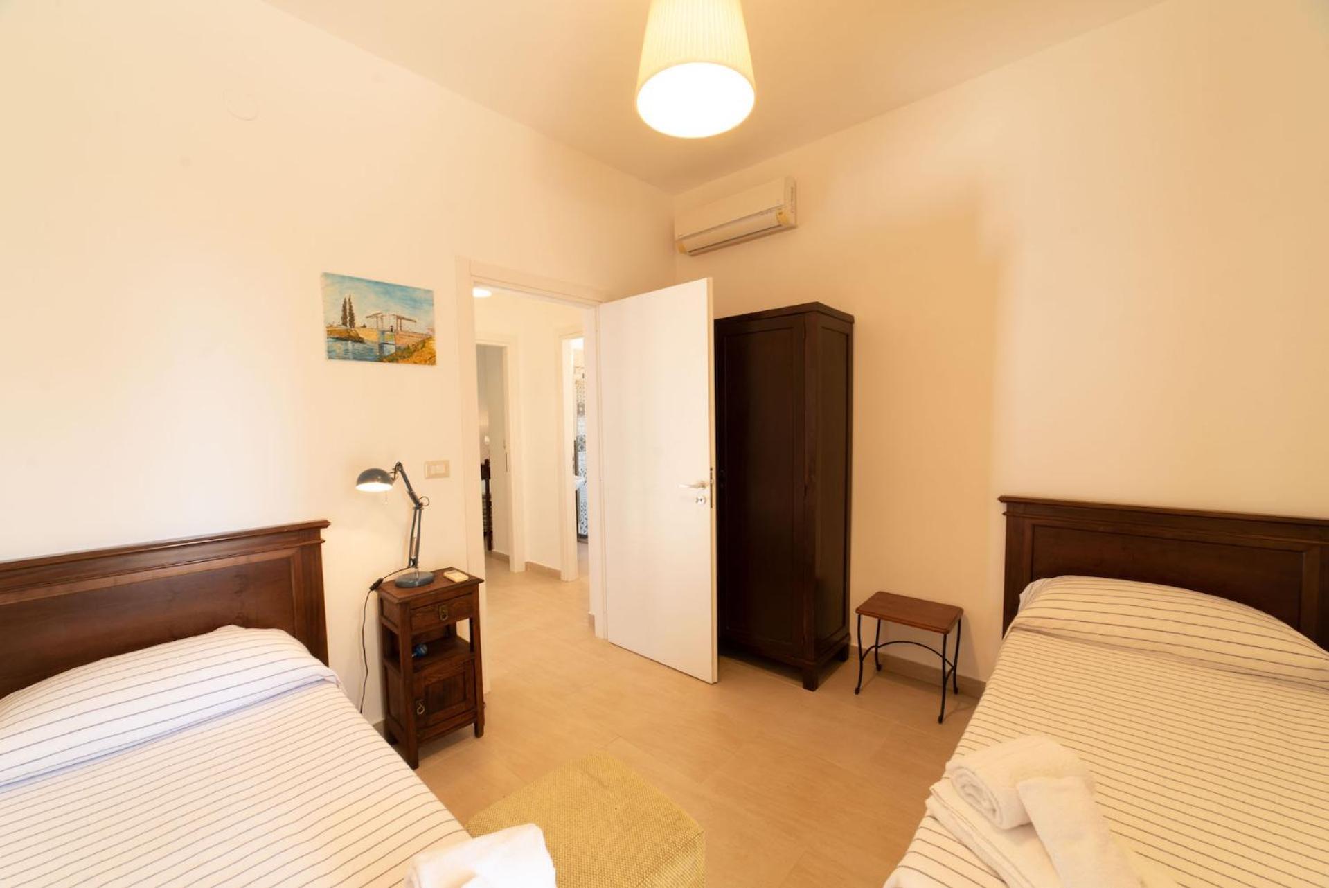 Borgo Marino Plemmirio Hotel Syracuse Exterior photo