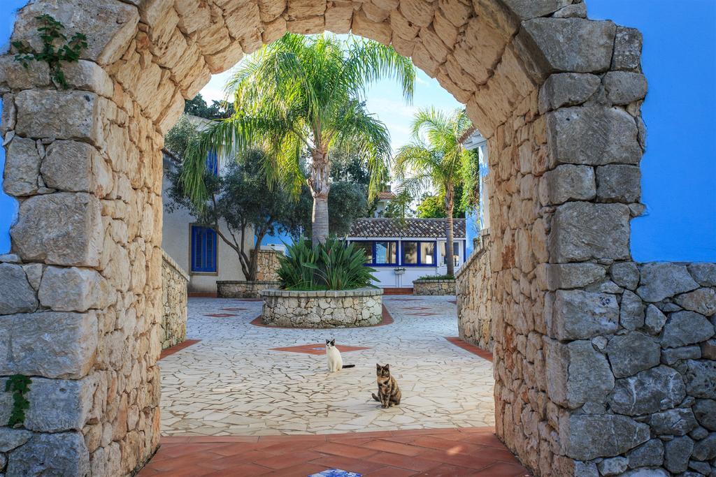 Borgo Marino Plemmirio Hotel Syracuse Exterior photo