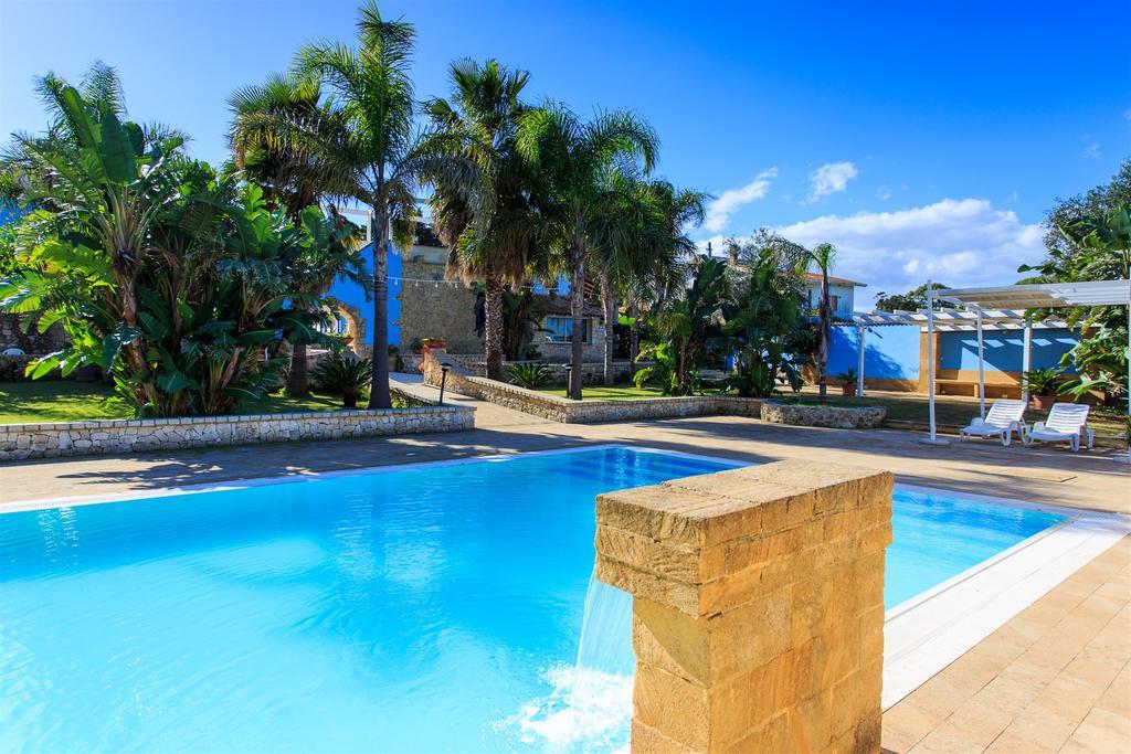 Borgo Marino Plemmirio Hotel Syracuse Exterior photo
